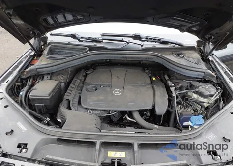 2013 Mercedes-Benz Ml 350 4Matic z USA, uszkodzony, nr VIN 4JGDA5HB7DA218451